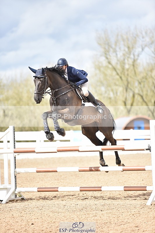 240403A-150828-00890 - Cls 5 Foxhunter and 1.20m Open