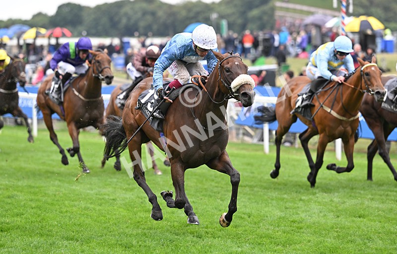 200826-197 Machadadorp - Race 7 17.20pm British EBF Fillies' Handicap