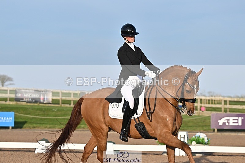 250404-183407-08712 - 150-Nathalie.Wahlund-Cerano.Gold