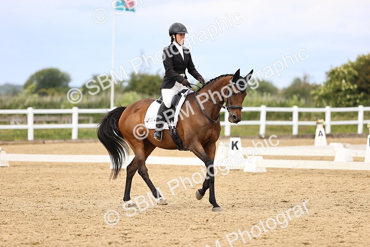 SBM_010475 - Class 8b - Medium 6 - 12.53-14.11