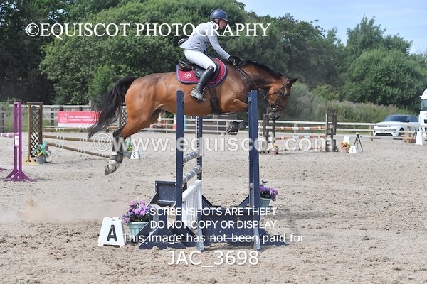 JAC_3698 - CLASS 5  Senior Newcomers/ 1.10m Open