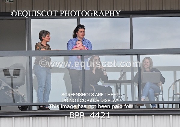 BPP_4421 - CANDIDS