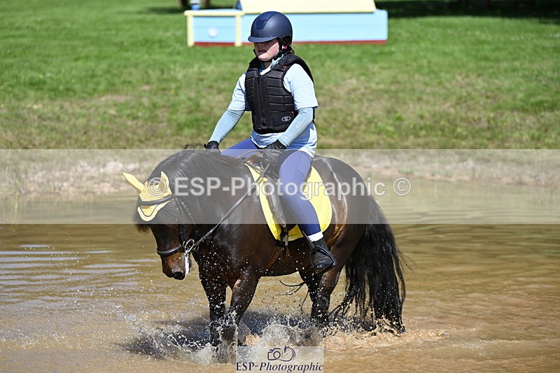 240728B-112117-00928 - Theo's Group XC