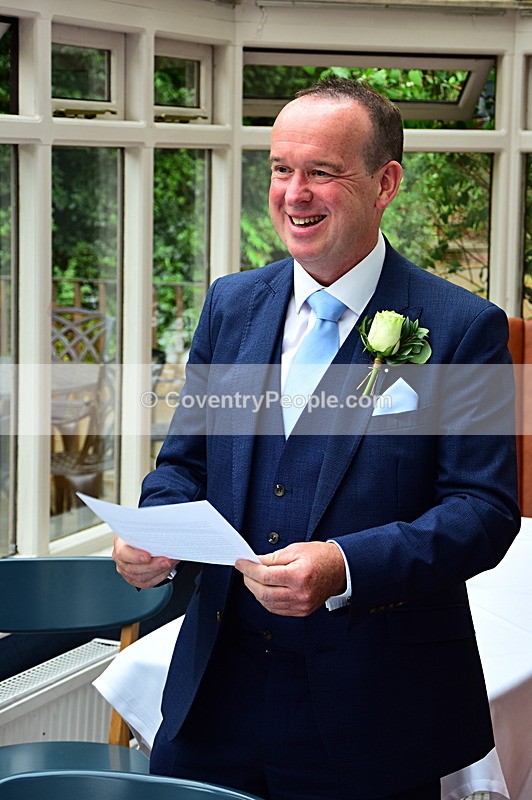 DK-331 - Donna and Kevin