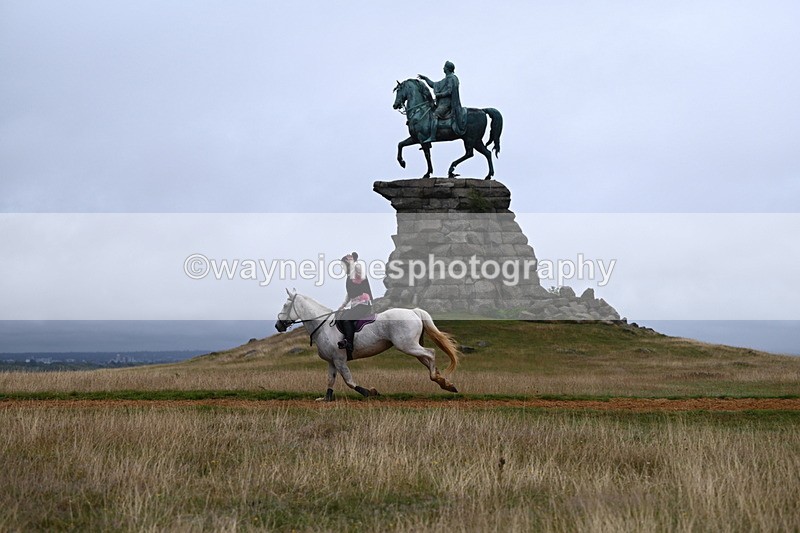 DSC_2228 - Time at Statue 12:34 to 12:56