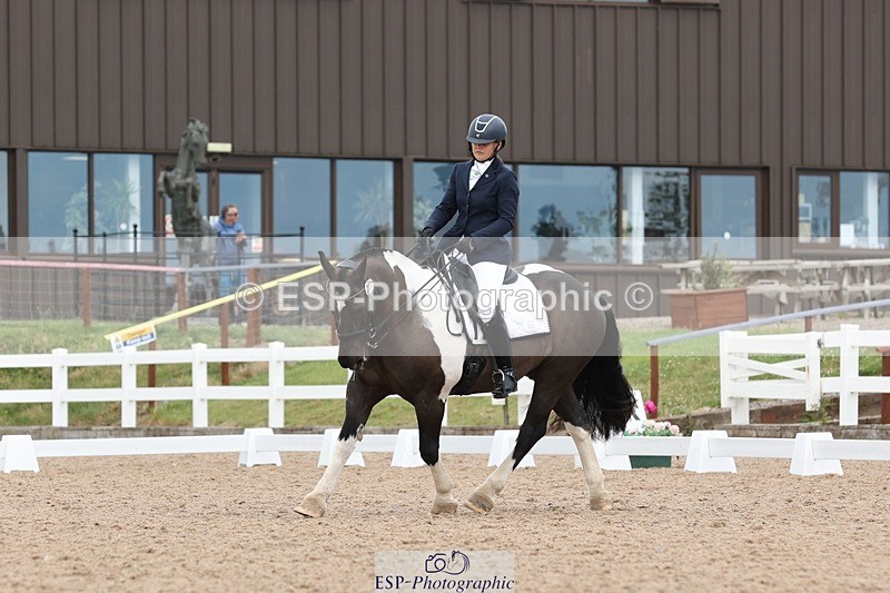 250622-162631-17416 - Cls 54 Medium 6 Inc Presentations