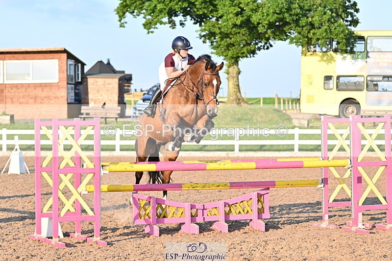 240625A-200212-01396 - Cls 09 & 10 100cm