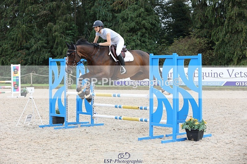 230908-160657-02751 - Cls 8 Snr 1.05m Open