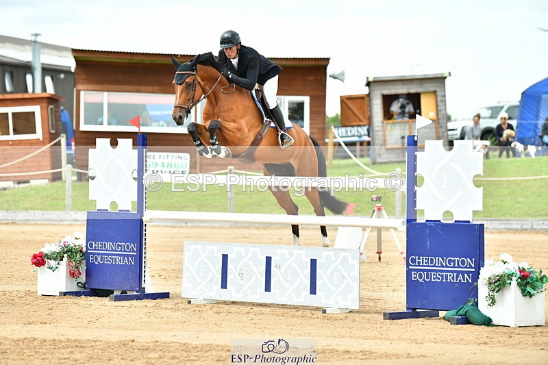 230720A-144739-03559 - Cls 9, 2 Star Big 1.40m Start to break