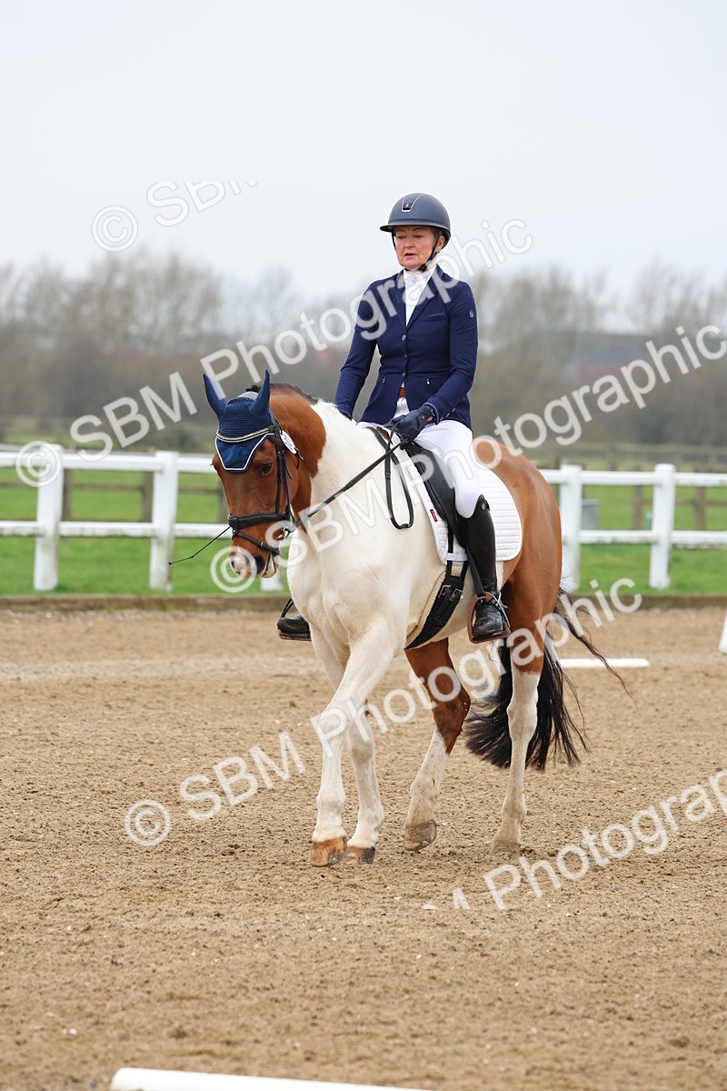 SBM_001224 - Class 8-11 - Novice 2 - Elementary 2