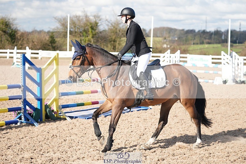 250316-101437-05824 - Cls 21 British Novice and 90cm