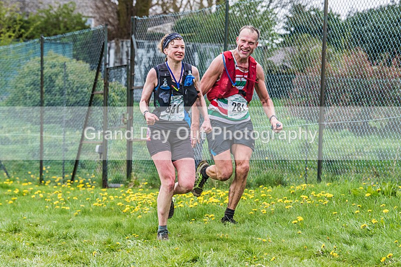 3 Peaks-2633 - The 3 Peaks Race - The Finish - Saturday 29th April 2023