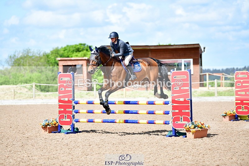 240525A-104001-05271 - Cls 23 Discovery and 1m Open