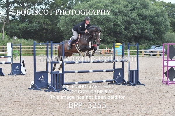 BPP_3255 - CLASS 5 Senior Newcomers/ 1.10m Open