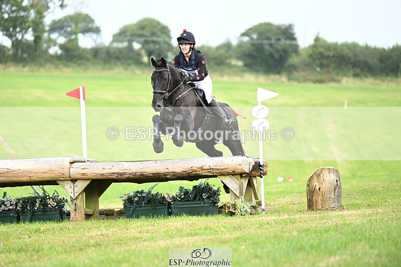 240831A-120828-02032 - 013-Eleanor.Newcombe-MR.DARCY