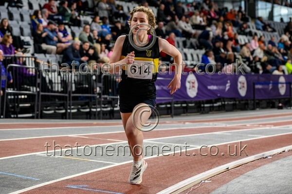 AgeInd25SAT-910279 - Track Female Set Two