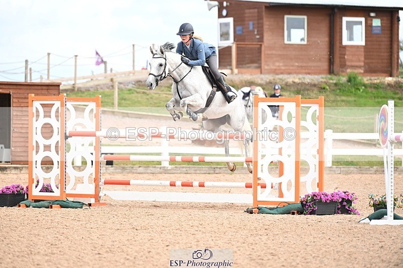 250723-154826-01226 - Cls 6 Foxhunter and 1.20m