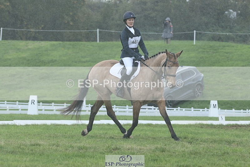 251024A-145510-14124 - F-481-Anna.Passmore