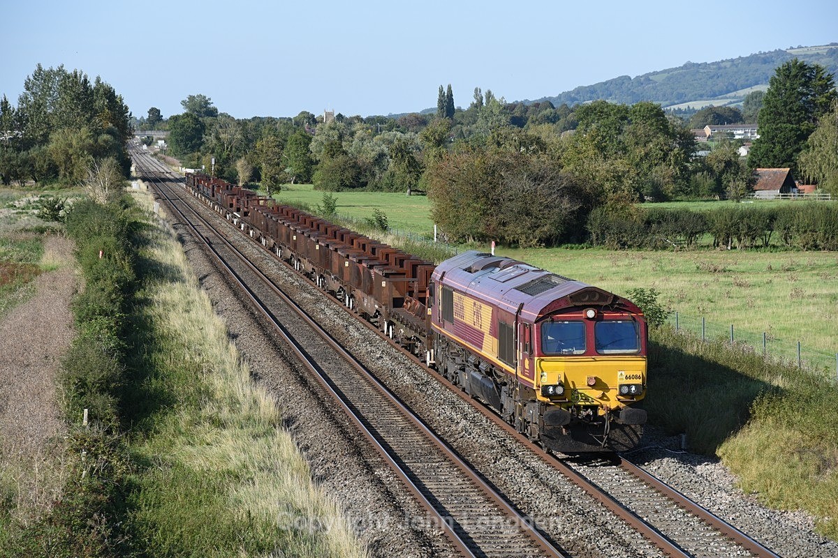 JL - 14.9.20 66086 6V92 Corby - Margam, Homedowns nr Ashchurch - Elsewhere on the network