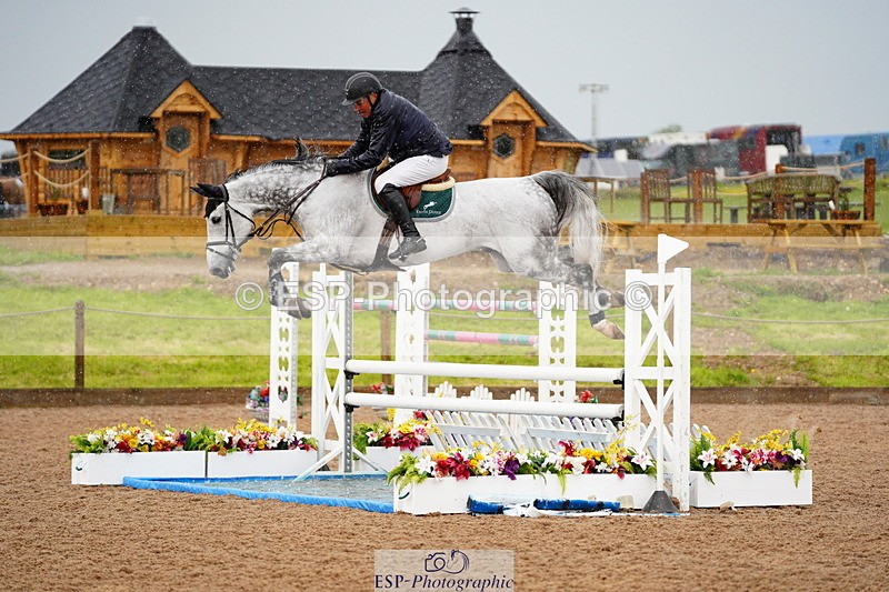 240526A-131032-08256 - Cls 27 Chard Equ May Grand Prix