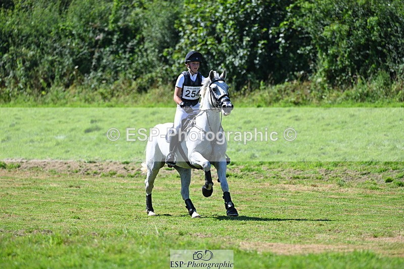 240811A-151526-05715 - 254-