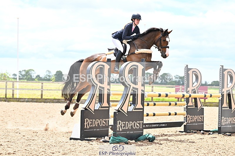 240608A-124712-02382 - Cls 4 Snr Newcomers and 1.10m Open