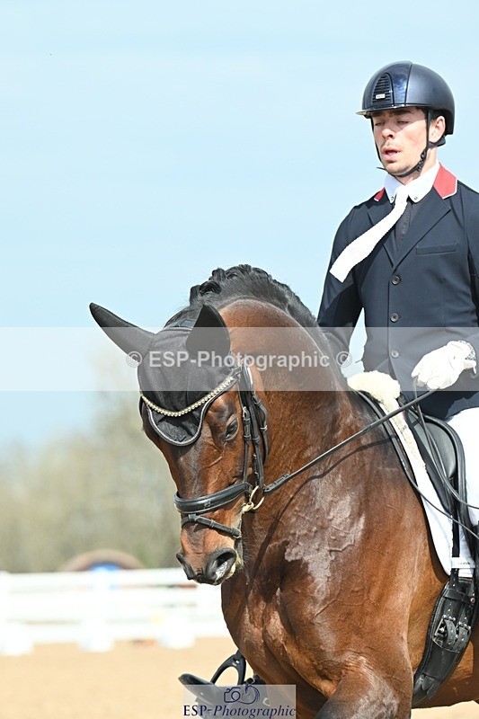 250403-103958-01528 - 048-Angus.Corrie-Deane-Maigret.VD.Watermolen