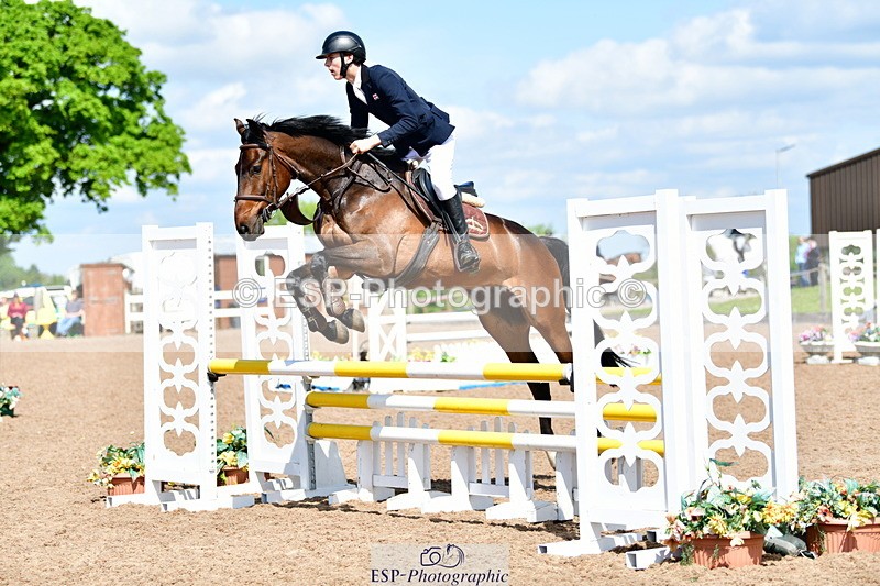 240525A-104240-05281 - Cls 23 Discovery and 1m Open