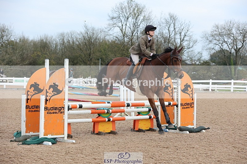 241101A-083101-00263 - FRI Cls 2 British Novice and 90cm Open