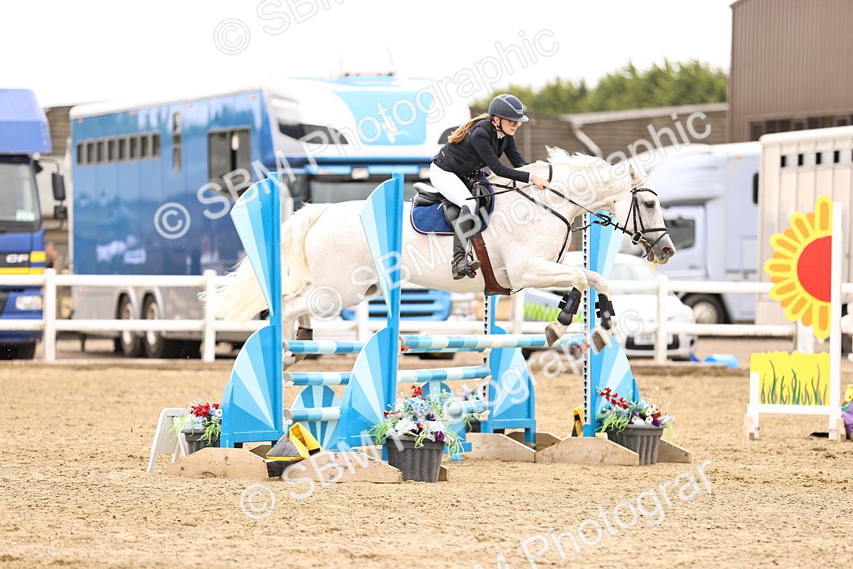 SBM_012897 - Class 13 - Senior British Novice - 90cm Open