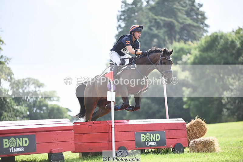 240804-161521-18546 - 611-Max_Forster-FLO_CORMINT