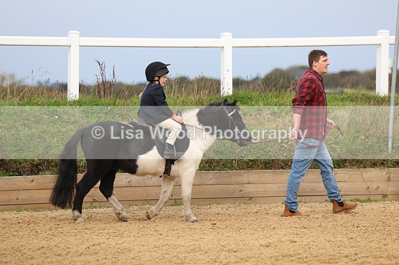 3E7A5936 - Class 1A: 40cm Lead rein