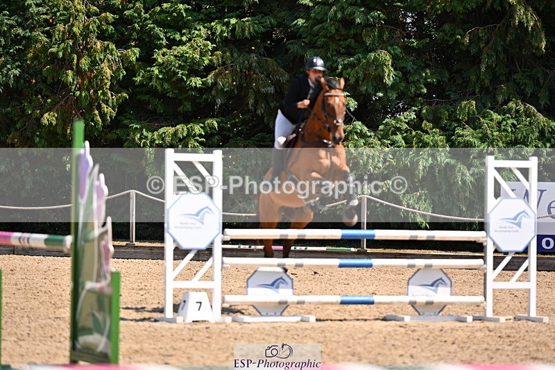 250817A-130616-04419 - Cls 19 Snr 1m Open