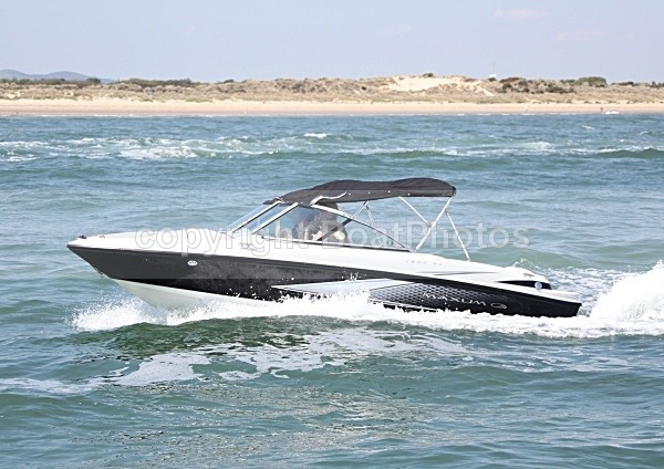 090531 MAXUM IMG_6816 - Motorboats - Open