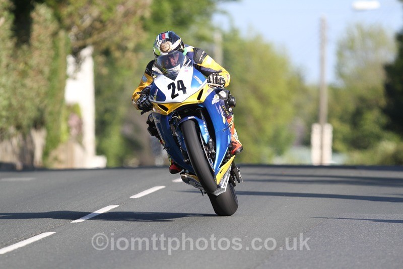 IMG_4310 - Thursday Practice  TT 2013
