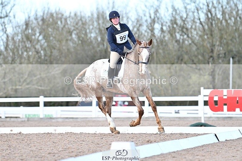 240324A-151756-04475 - Novice 27, 14.30 to 15.25