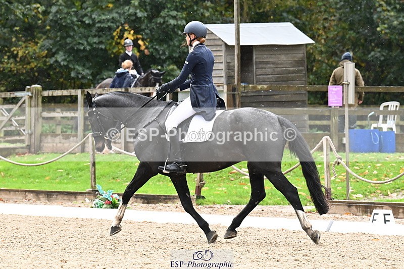 251023A-122225-02216 - B-144-Annabel.Carthy