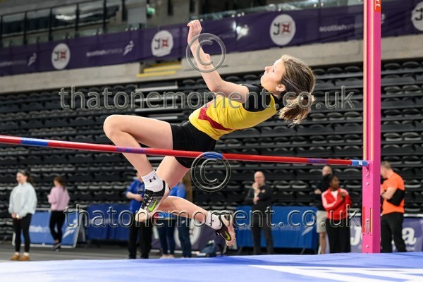 CEREL-916752 - Field Female