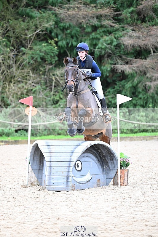 241116-132738-01577 - Cls 3 90-95cm