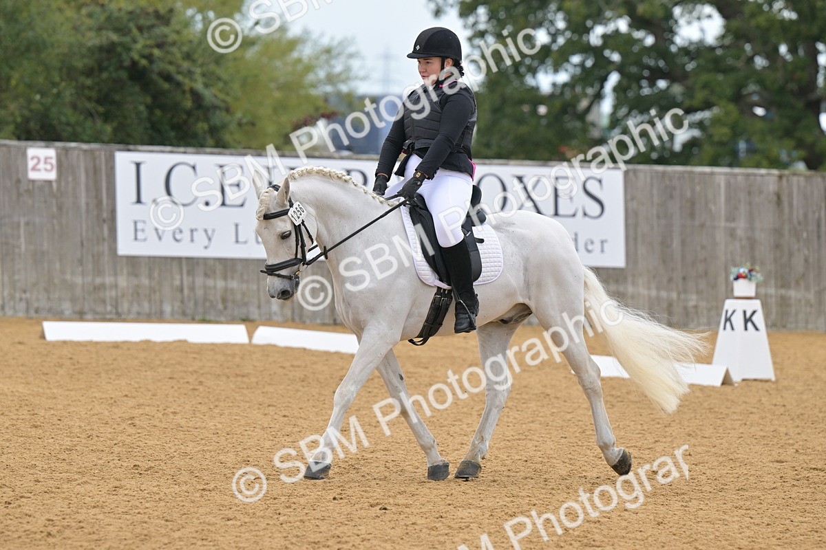 SBM_03826 - D2 - Small Tour Championship Intro 2