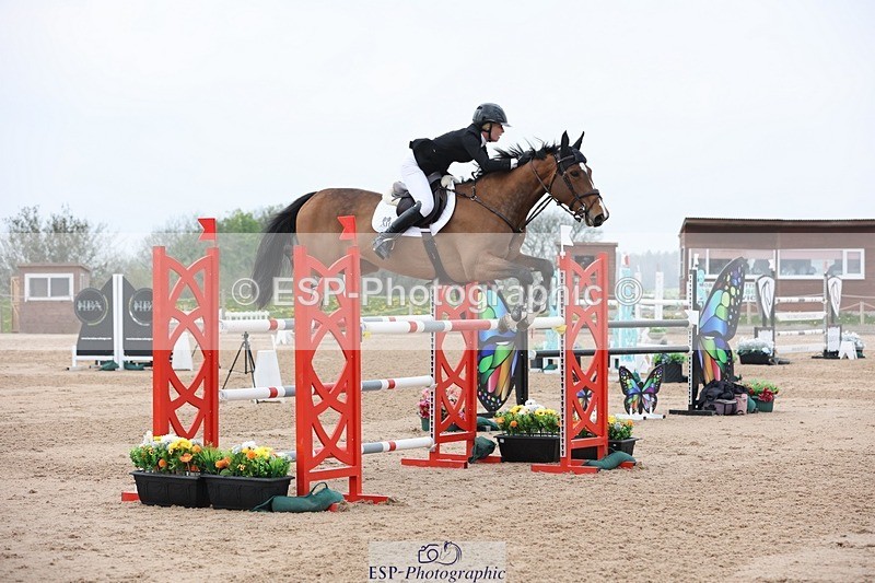 250424-120658-05223 - Cls 1 - 2 Star Small Tour