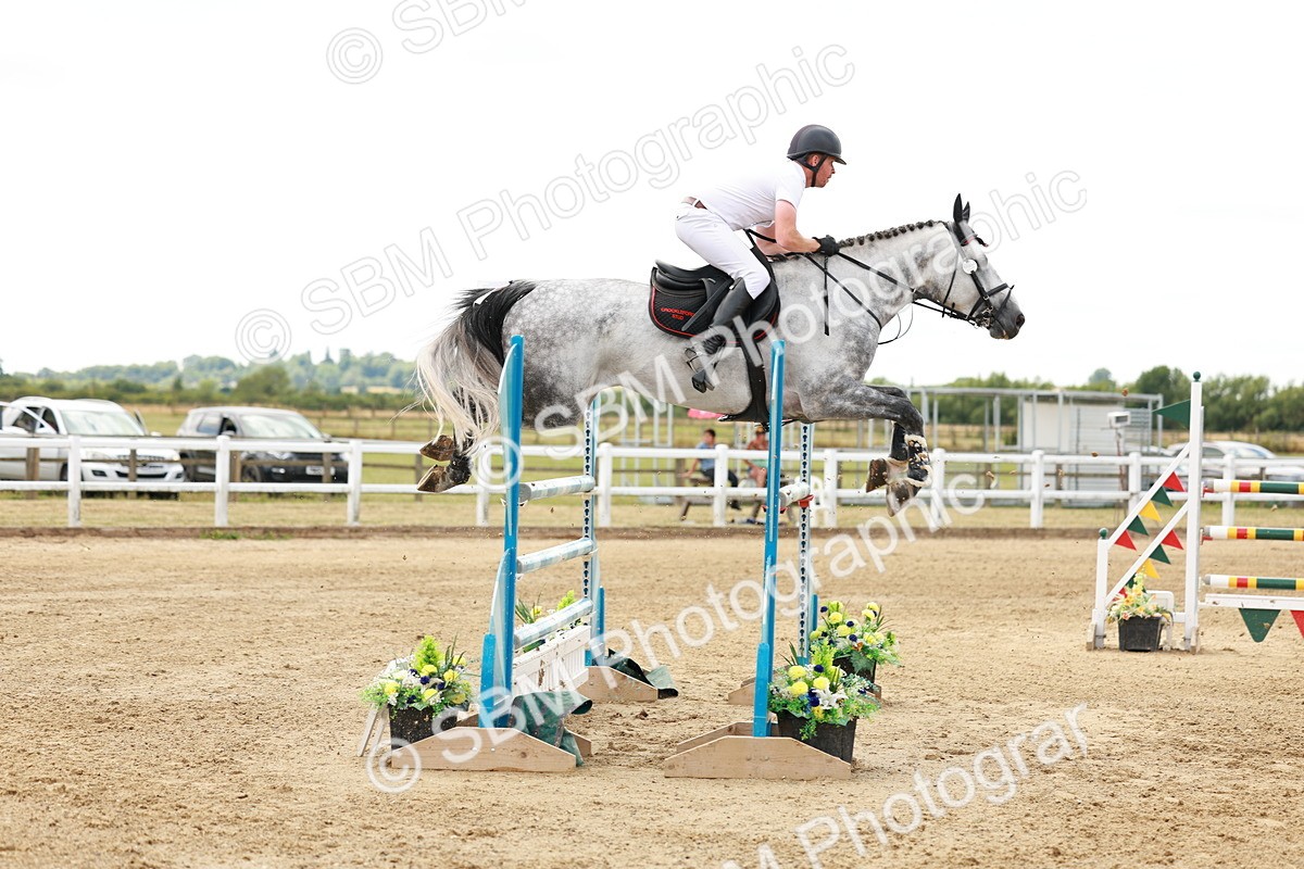 SBM_019018 - Class 21 - Senior Newcomers Championship 2d Rd