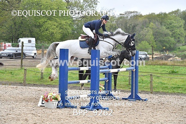 BPP_9262 - CLASS 30 SUN Senior Newcomers/ 1.10m Open