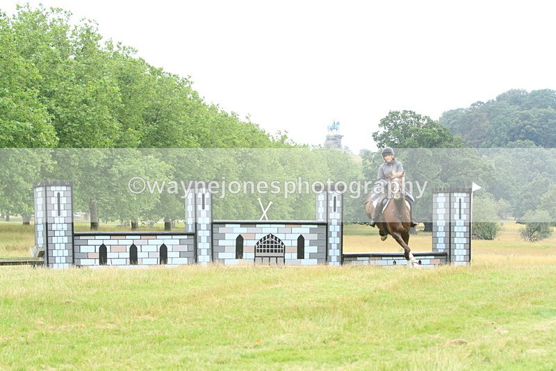 IMF_1450 - Time at Castle Jump 09:18 to 10:15