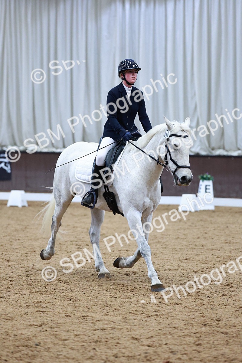 0B8A8013 - Class 5 - Novice 2