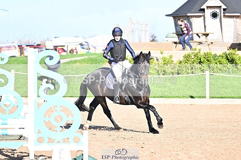 251102-103535-00219 - 70cm