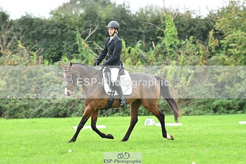 241024-133145-04128 - 327-Daniel.Hockey-JANE.CAMILLE