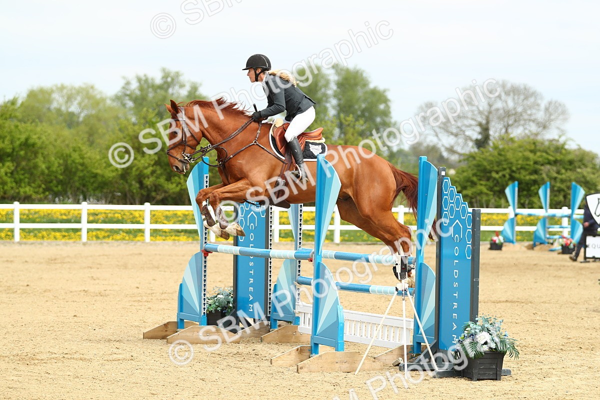 SBM_001165 - Class 4 - Senior Newcomers 1.10m