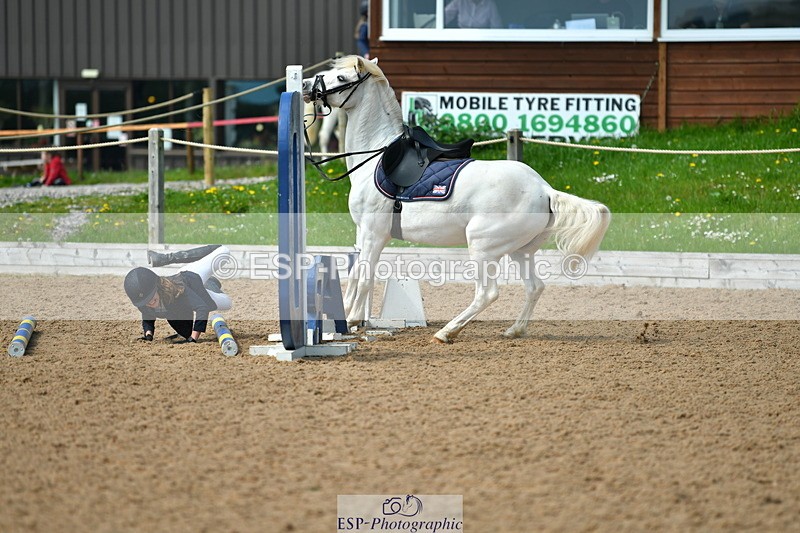 230513A-145654-01489 - Cls 38 Club 80cm