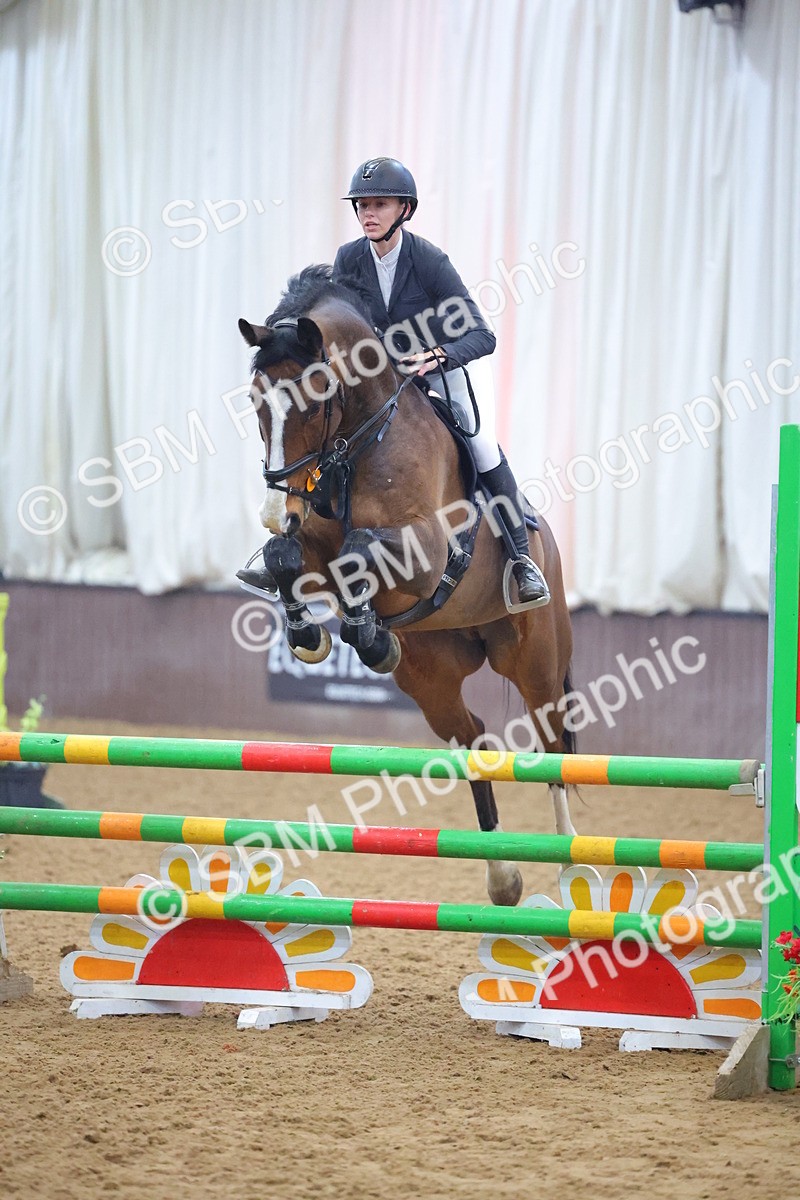 SBM_008467 - Class 21 - Nupafeed Supplements Senior Discovery/ 1m Open - First Round (1.00m)